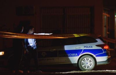 Δύο δράστες που τα έκαναν γυαλιά-καρφιά στο κουρείο του 30χρονου