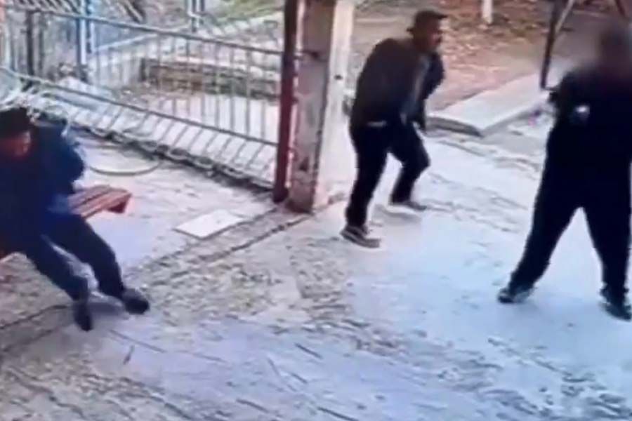 Μαθητής πυροβόλησε διευθυντή σχολείου στην Τουρκία (ΒΙΝΤΕΟ)