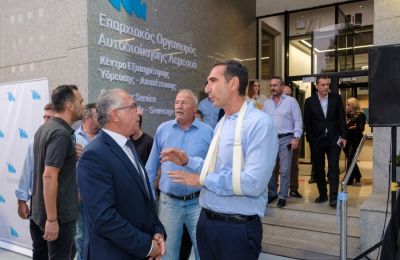 Οι ανάγκες της Πολεοδομίας δεν μπορούν να αντιμετωπίζονται με αποδυνάμωση ενός νεοσύστατου ΕΟΑ που σηκώνει το μεγαλύτερο βάρος της μεταρρύθμισης, σύμφωνα με τον Νίκο Σύκα