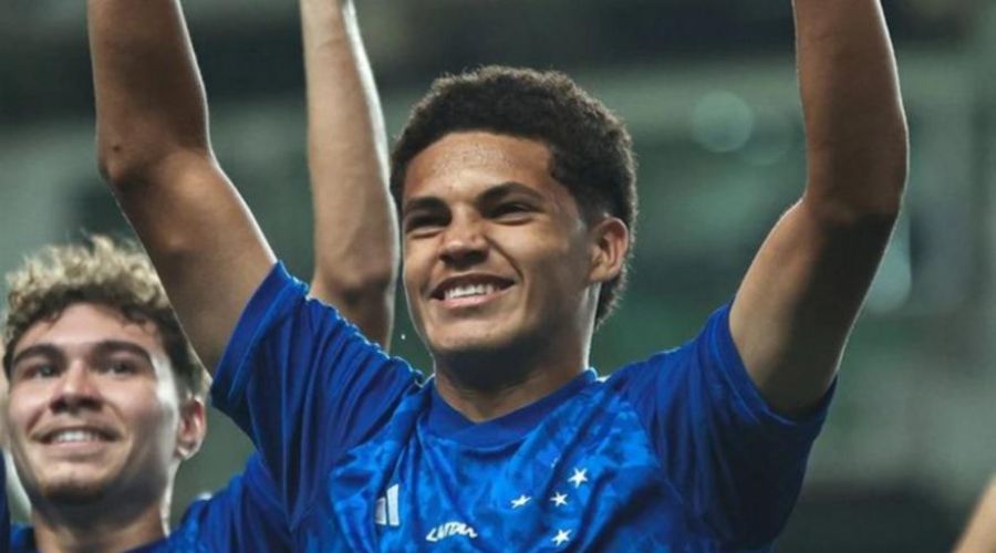 «Ο Ολυμπιακός θα μπορούσε να δώσε 10 εκ. ευρώ για τον Πράτες»