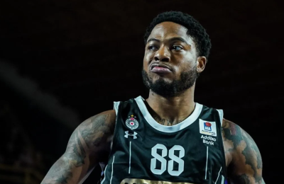 Ο Ολυμπιακός συμφώνησε με τον Ταϊρίκ Τζόουνς  