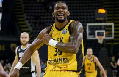 Στους κορυφαίους ο Κρις Σίλβα της ΑΕΚ