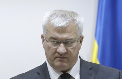 «Συνήθης ρωσική τακτική: κατηγορείς την άλλη πλευρά για κάτι που κάνεις εσύ ή σχεδιάζεις» δήλωσε μέσω ανάρτησης του στην πλατφόρμα Χ.