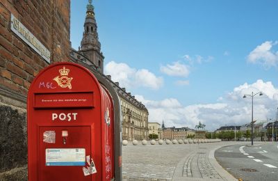 Η PostNord θα επικεντρωθεί πλέον στην παράδοση δεμάτων ηλεκτρονικού εμπορίου, μια υπηρεσία που χρησιμοποιούν οκτώ στους δέκα Δανούς που πραγματοποιούν τακτικά αγορές στο Διαδίκτυο
