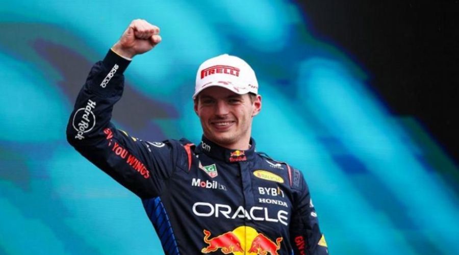 Ανέδειξαν κορυφαίο της σεζόν τον Φερστάπεν οι επικεφαλής των ομάδων 