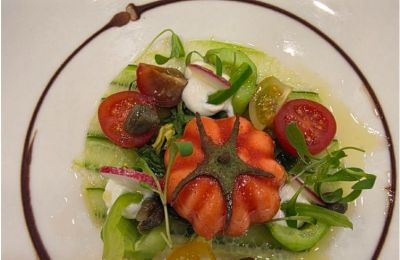 Μια αποδομημένη κυπριακή χωριάτικη σαλάτα για την Προεδρία της ΕΕ