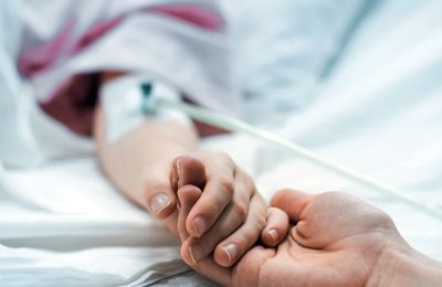 Το 3χρονο κοριτσάκι δεν χρειάστηκε νοσηλεία στη ΜΕΘ σταθεροποιήθηκε και νοσηλεύεται εκτός κινδύνου στην παιδιατρική κλινική.