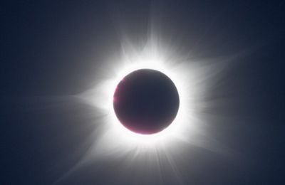 Το 2026 μας επιφυλάσσει επίσης τρεις υπερπανσελήνους