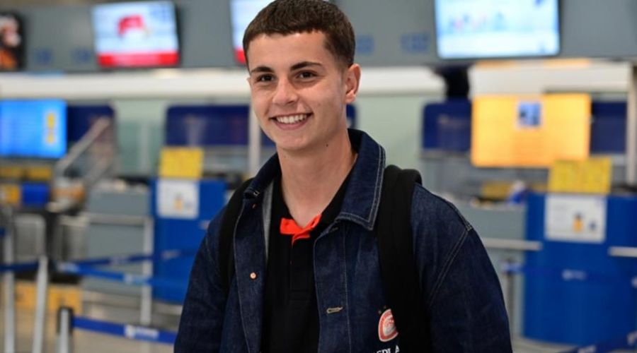 Skysports: «Ο Μουζακίτης απασχολεί την Γιουνάιτεντ» 