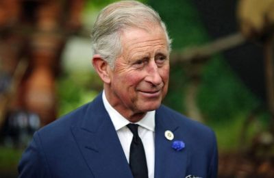 Η στήριξη προς τη μοναρχία παραμένει πλειοψηφική, αλλά με οριακό ποσοστό κοντά στο 51%