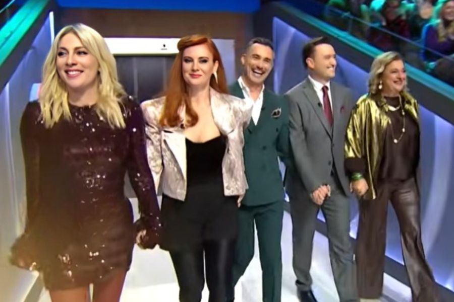 Mediablog: &Eta; &epsilon;&pi;&iota;&tau;&upsilon;&chi;ί&alpha; &tau;&omicron;&upsilon; &Pi;&alpha;&rho;ά &Pi;έ&nu;&tau;&epsilon; &kappa;&alpha;&iota; &tau;&omicron; &alpha;&tau;έ&rho;&mu;&omicron;&nu;&omicron; &psi;ά&xi;&iota;&mu;&omicron; &tau;&omega;&nu; Media