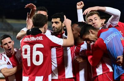 Ο Ολυμπιακός «καθάρισε» στην παράταση και σήκωσε το Σουπερ Καπ