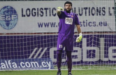 Παίζει μπάλα στα 44 ο Καϊρίνος! 