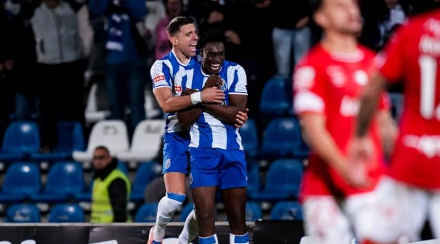 Απέδρασε από τις Αζόρες με δώρο της Σάντα Κλάρα η Πόρτο!