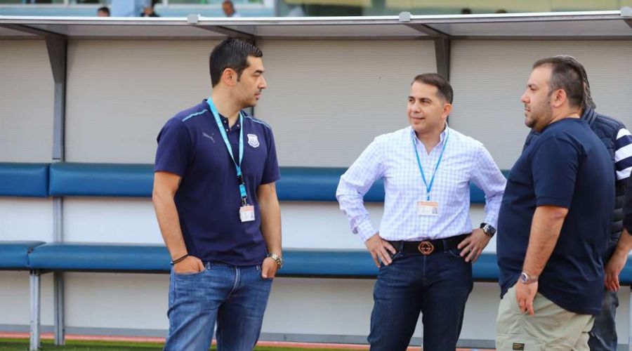 Ξεκαθάρισμα για τον οικονομικό συμπαίκτη 