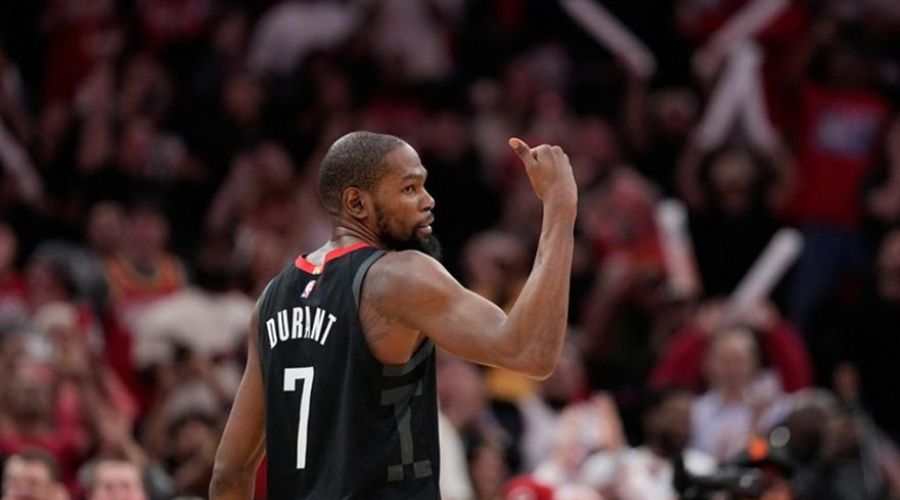 Γονάτισε στην εκπνοή την… πρώην ο Ντουράντ