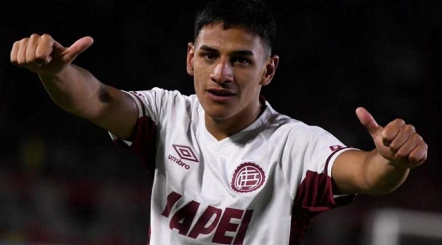 «Ο Παναθηναϊκός παρακολουθεί στενά τον Αγκουστίν Μεντίνα»