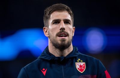 ΑΠΟΕΛ: Επαφές με Μίλος Ντέγκενεκ