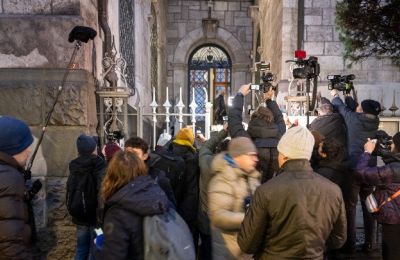 Τουλάχιστον 40 άνθρωποι έχασαν τη ζωή τους στην πυρκαγιά και 116 τραυματίστηκαν