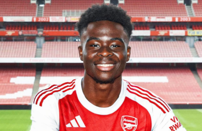 Άρσεναλ: Mένει αιώνια o Σάκα! 