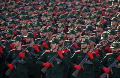 O στρατός παρότρυνε τους πολίτες να παραμείνουν σε εγρήγορση