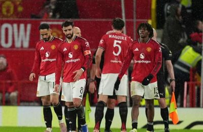 Μόλις 40 ματς σε μια σεζόν για τη Μάντσεστερ Γιουνάιτεντ 