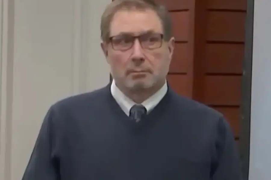 Έκλεβε χρήματα για την ερωμένη του – Σκότωσε τον αδελφό του