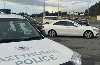 Τράβηξαν χειρόφρενο οι οδηγοί ταξί στο αεροδρόμιο Λάρνακας