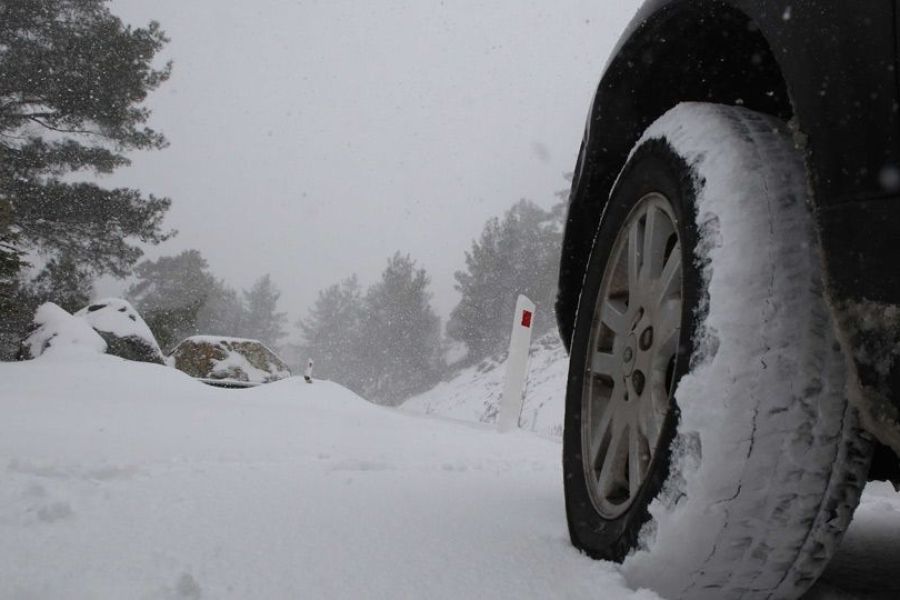 Επικίνδυνοι δρόμοι λόγω παγετού και χιονόπτωσης
