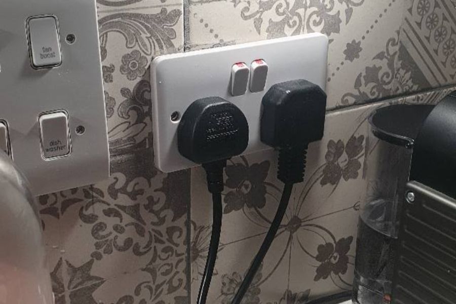 Κάηκαν ηλεκτρικές συσκευές δεκάδων χιλιάδων ευρώ στο Παλιομέτοχο