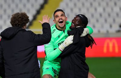 Όλοι στον... Χαράλαμπο