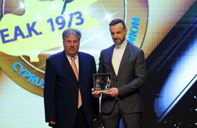 Μάντζιος: «Το κάθε βραβείο είναι ιδιαίτερο» (vid)