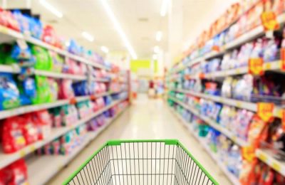 Δημόσια αργία το Σάββατο -Τι ισχύει για τις υπεραγορές και καταστήματα