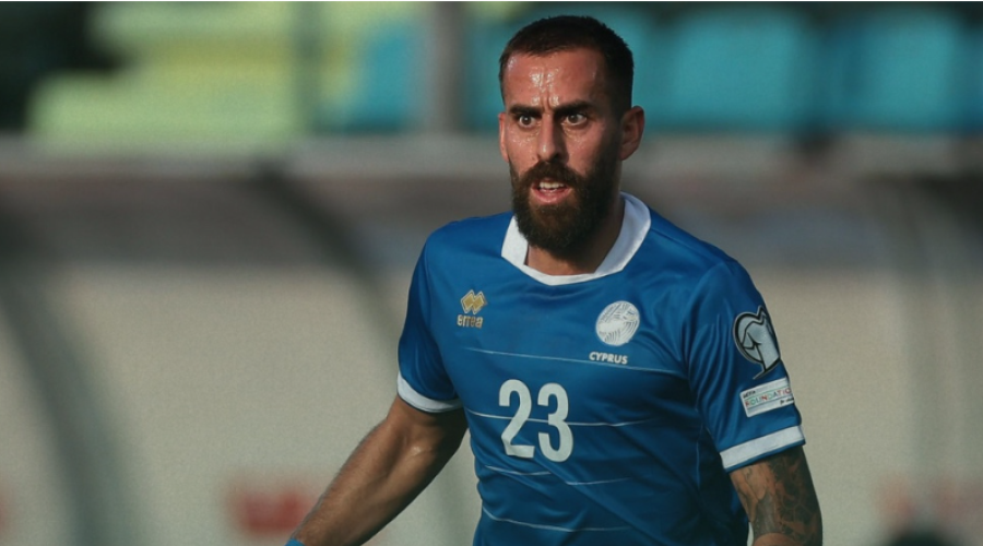 ΑΕΚ: «Δένει το γλυκό» με Χάμπο  