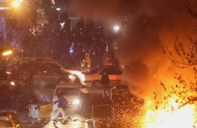 Νοσηλευτές καλούν συγγενείς να σπεύσουν να παραλάβουν σορούς πριν φτάσουν οι δυνάμεις ασφαλείας