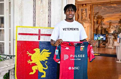 Πάει για δυνατή κίνηση με Νταβίντ Ανκέγε 