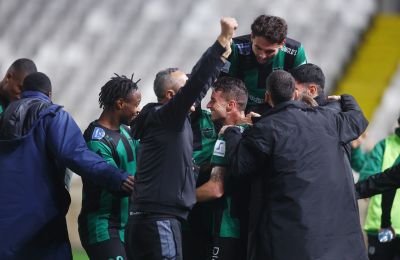 Σόκαρε τους πρωταθλητές ο Ολυμπιακός!