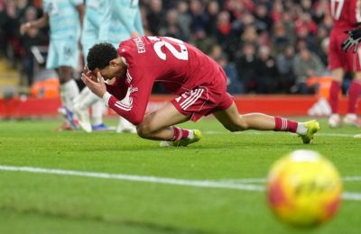 Σκόνταψε και κόντρα στην Μπέρνλι η Λίβερπουλ