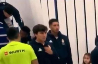 Παρηγορούσε τον Βινίσιους ο Εμπαπέ (vid)