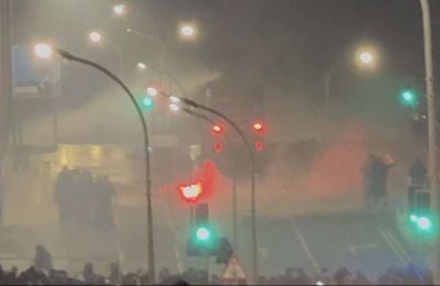 Παρέμβαση του «Αίαντα» έξω από το «Αλφαμέγα» (vid)