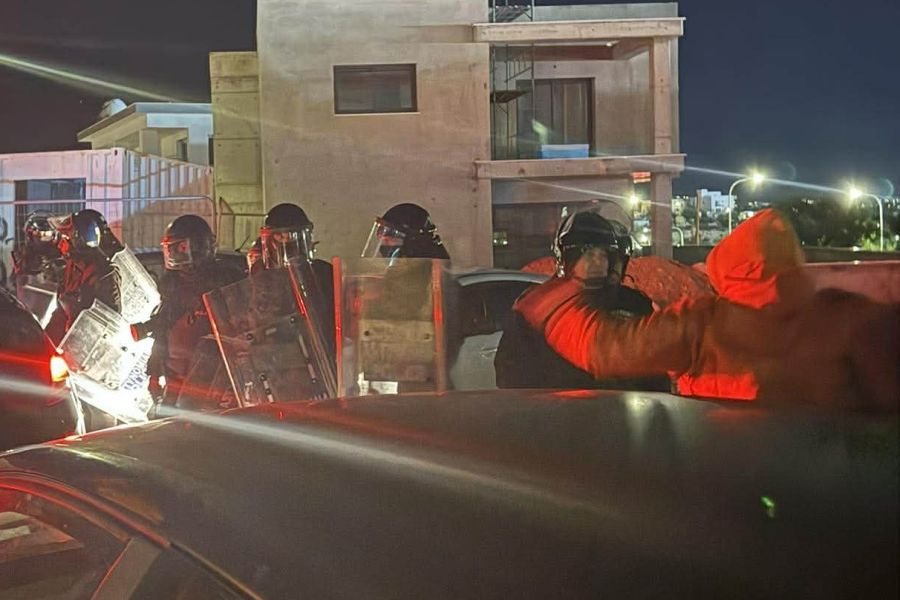 &laquo;&Kappa;ό&kappa;&kappa;&iota;&nu;&eta; &kappa;ά&rho;&tau;&alpha;&raquo; &alpha;&pi;ό &tau;&omicron; &Delta;&iota;&kappa;&alpha;&sigma;&tau;ή&rho;&iota;&omicron; &sigma;&tau;&omicron;&upsilon;&sigmaf; &delta;ύ&omicron; &omicron;&pi;&alpha;&delta;&omicron;ύ&sigmaf; &tau;&omicron;&upsilon; &Alpha;&Pi;&Omicron;&Epsilon;&Lambda;