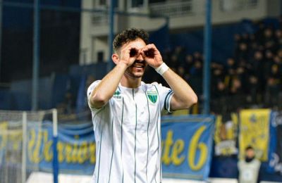 Τρομερός o Λεβαδειακός του Κωστή!