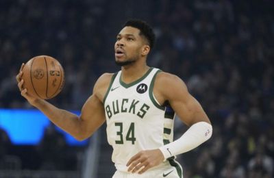 Με κορυφαίο τον Γιάννη οι Μπακς έσπασαν την γκίνια 