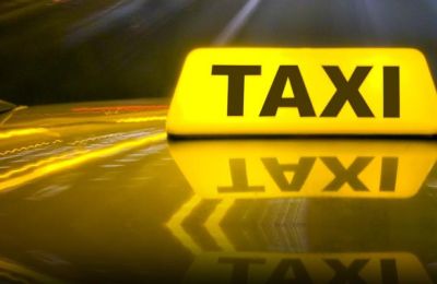 Δεν κάνουμε βήμα πίσω, λένε οι οδηγοί ταξί στο αεροδρόμιο Λάρνακας