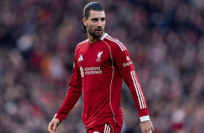 Eπιβραβεύει Σόμποσλαϊ η Λίβερπουλ!