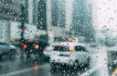 Έντονα καιρικά φαινόμενα - Τροχαίο με δύο οχήματα στον αυτοκινητόδρομο