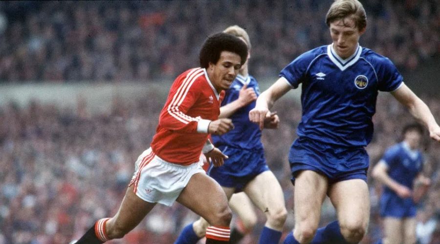 Απίστευτη απάτη! 