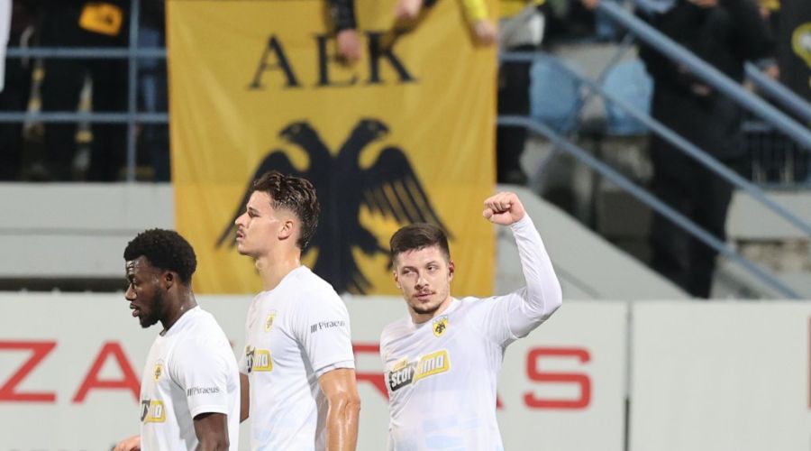 Γιόβιτς και Στρακόσα κράτησαν την ΑΕΚ στην κορυφή!