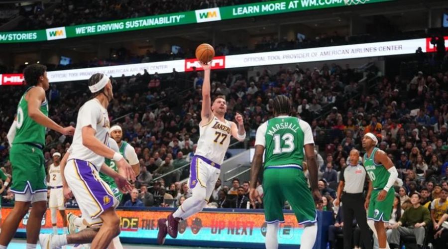 Ντόντσιτς ξανά «δήμιος» των Μάβερικς, ανατροπή των Λέικερς στο Ντάλας