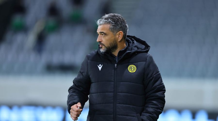 ΑΕΛ: Με φουλ ψυχολογία το βλέμμα στην εξάδα